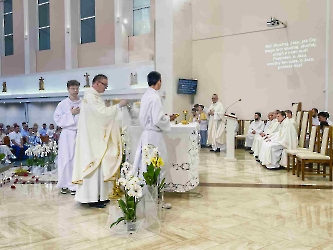  	30.05.2024 - Uroczystość Najświętszego Ciała i Krwi Chrystusa - Eucharystia _92