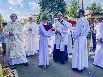  	30.05.2024 - Uroczystość Najświętszego Ciała i Krwi Chrystusa - Eucharystia Procesja_223