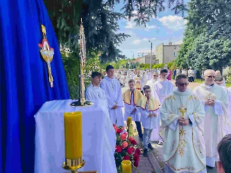  	30.05.2024 - Uroczystość Najświętszego Ciała i Krwi Chrystusa - Eucharystia Procesja_236