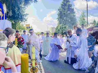  	30.05.2024 - Uroczystość Najświętszego Ciała i Krwi Chrystusa - Eucharystia Procesja_245