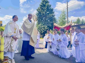  	30.05.2024 - Uroczystość Najświętszego Ciała i Krwi Chrystusa - Eucharystia Procesja_255