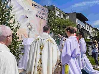  	30.05.2024 - Uroczystość Najświętszego Ciała i Krwi Chrystusa - Eucharystia Procesja_313