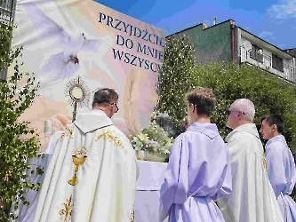  	30.05.2024 - Uroczystość Najświętszego Ciała i Krwi Chrystusa - Eucharystia Procesja_346