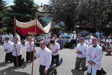  	30.05.2024 - Uroczystość Najświętszego Ciała i Krwi Chrystusa - Eucharystia Procesja_370