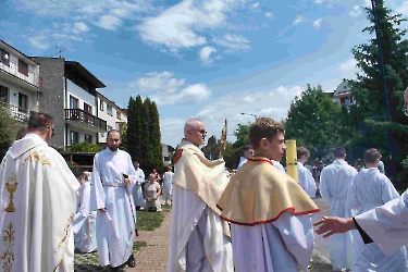  	30.05.2024 - Uroczystość Najświętszego Ciała i Krwi Chrystusa - Eucharystia Procesja_377