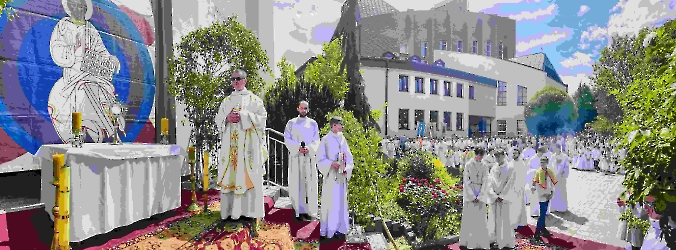  	30.05.2024 - Uroczystość Najświętszego Ciała i Krwi Chrystusa - Eucharystia Procesja_448