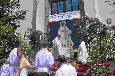  	30.05.2024 - Uroczystość Najświętszego Ciała i Krwi Chrystusa - Eucharystia Procesja_475