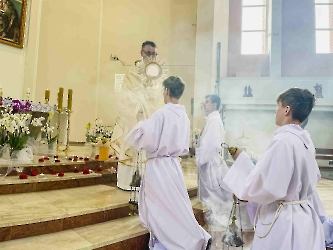  	30.05.2024 - Uroczystość Najświętszego Ciała i Krwi Chrystusa - Eucharystia Procesja_520