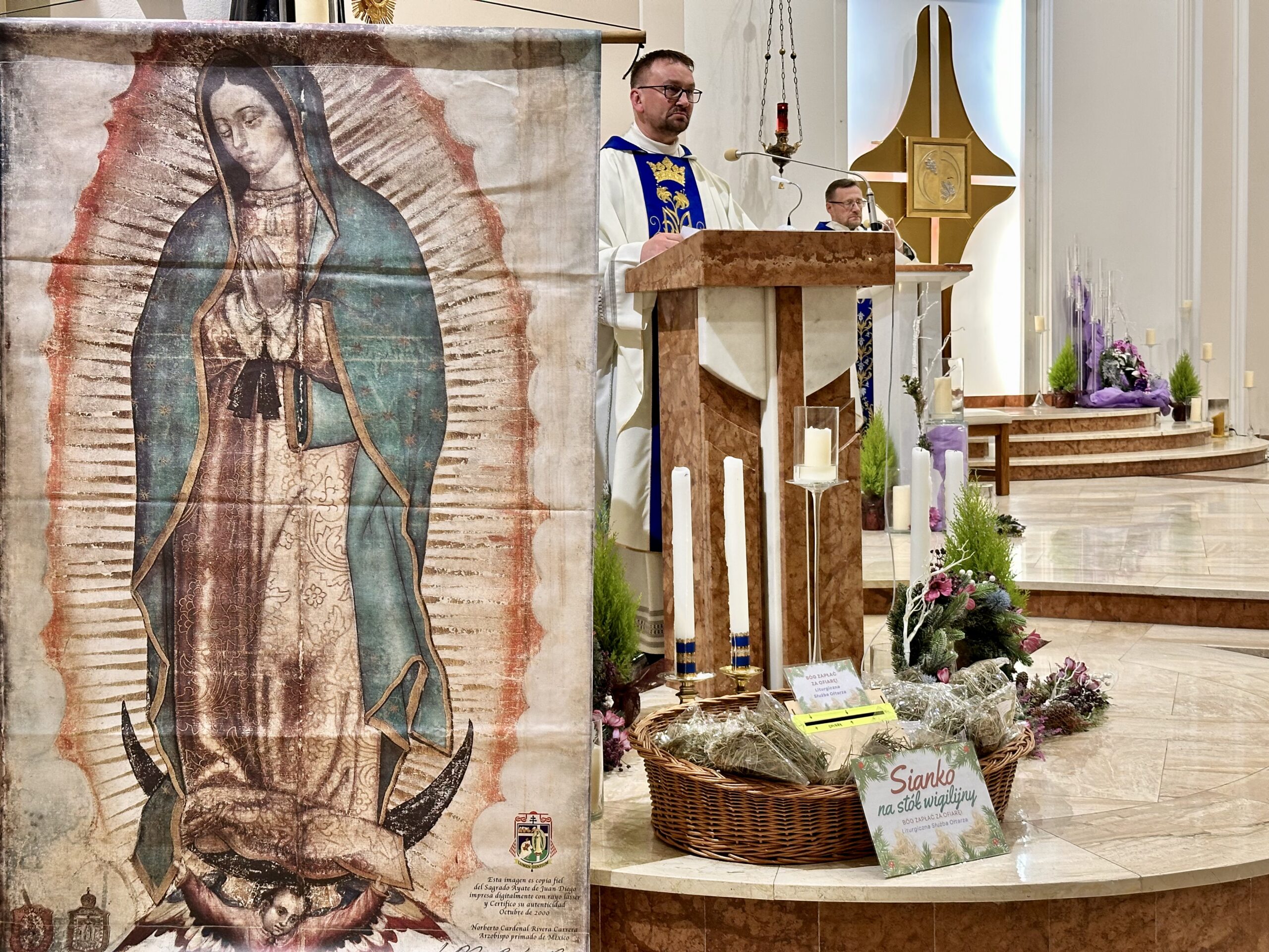 Wspomnienie Matki Bożej z Guadalupe – nabożeństwo „okrycia płaszczem”