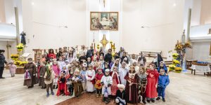 📸 Wigilia Uroczystości Wszystkich Świętych – radość wspólnoty i powołanie do świętości